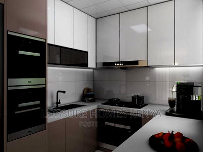 2bdrm Apartment in Gateway Mall Area for sale - Image 3