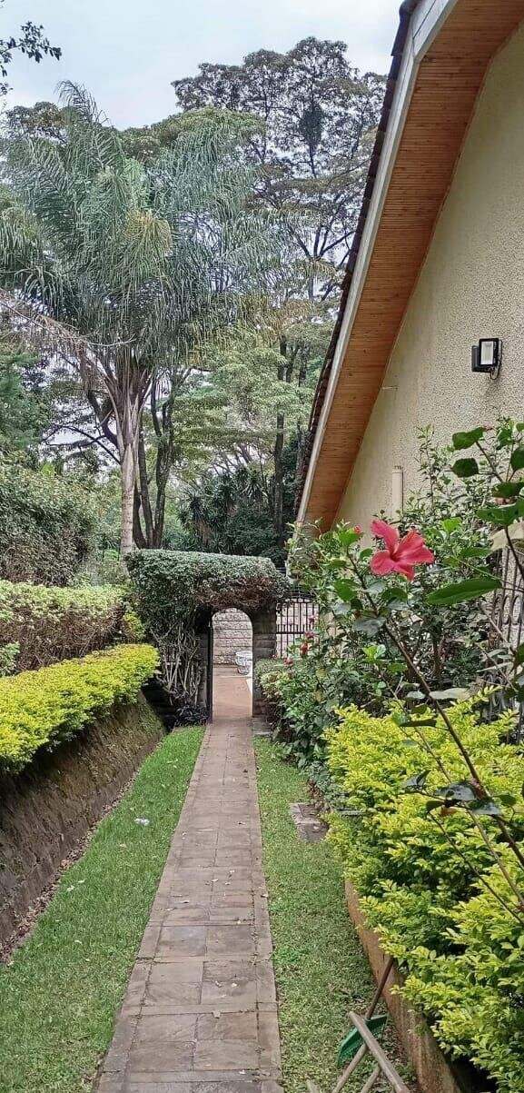 4-Ensuite Townhouse in 10-Unit Gated Community – Karen