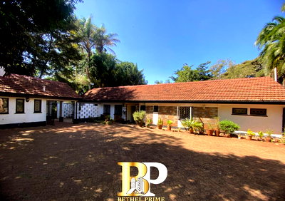 3/4 Acre Plot in Kyuna for KSh 100M