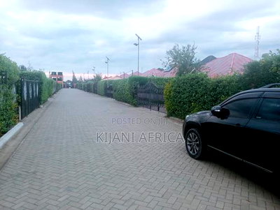 3bdrm Bungalow in Ruai for sale - Image 1
