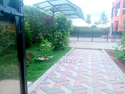 3bdrm Bungalow in Ruai for sale - Image 9