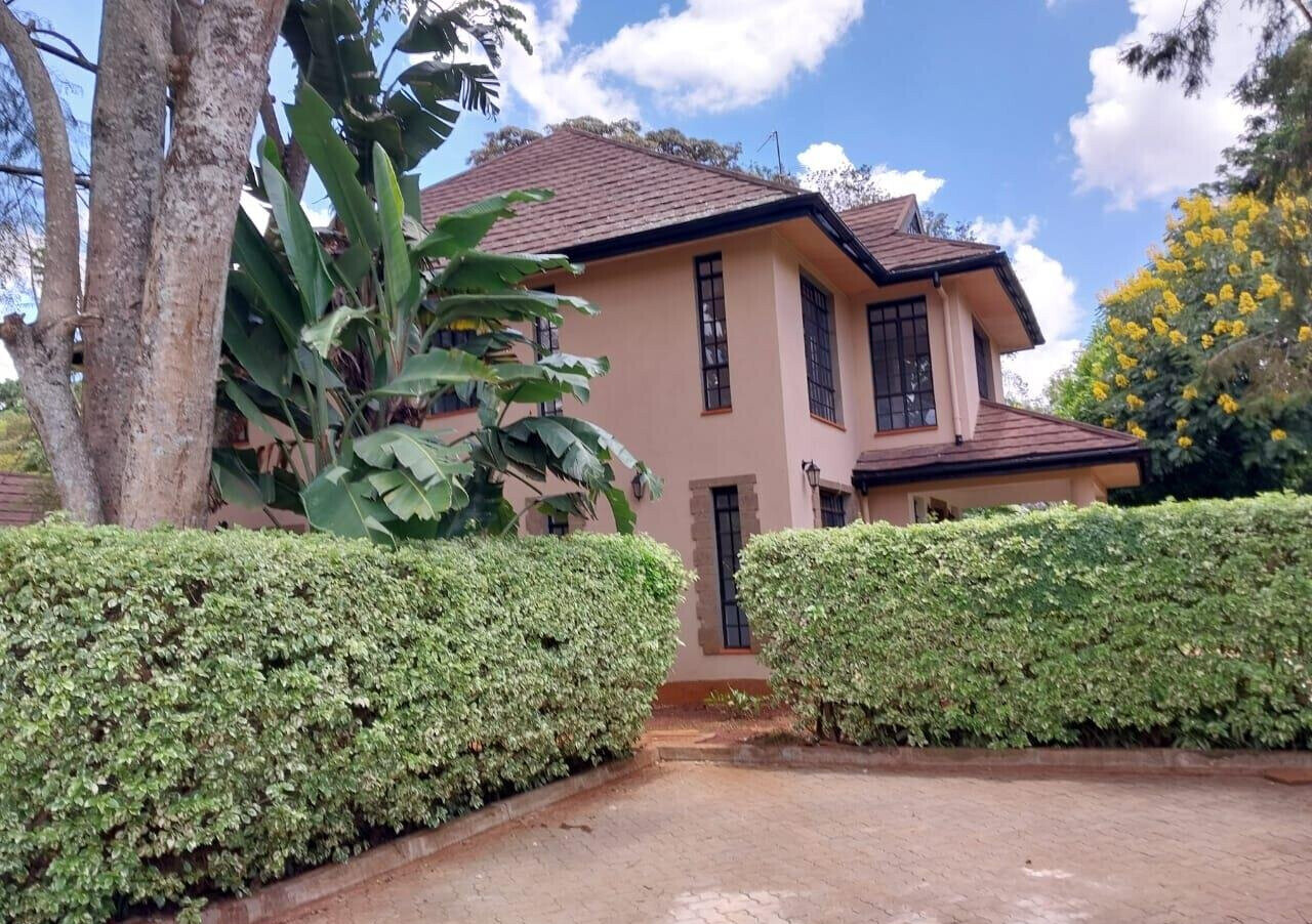 5-Ensuite Townhouse with Clubhouse & Shared Pool – Karen Gated Estate