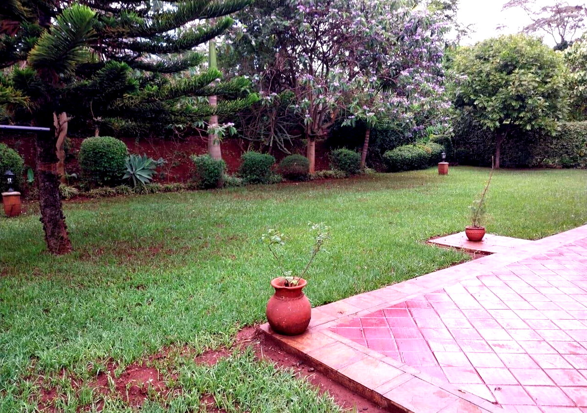 5-Ensuite Townhouse with Clubhouse & Shared Pool – Karen Gated Estate