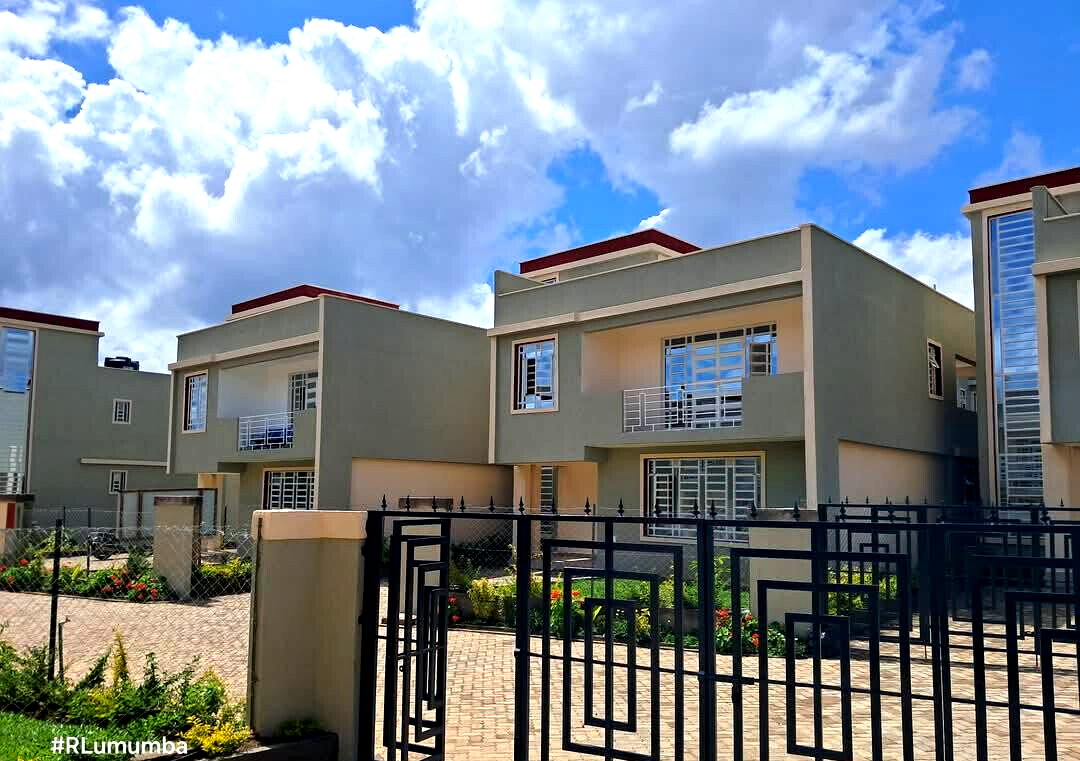 4 En-Suite Townhouse with Rooftop Gazebo & Borehole - Syokimau