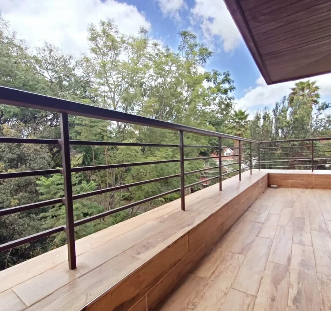 4BR Townhouse with Private Garden & DSQ - Kaputei Gardens, Kileleshwa
