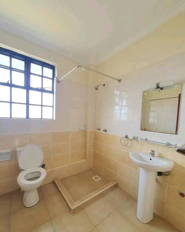 4-Ensuite Townhouse with Pool & Private Garden - Loresho