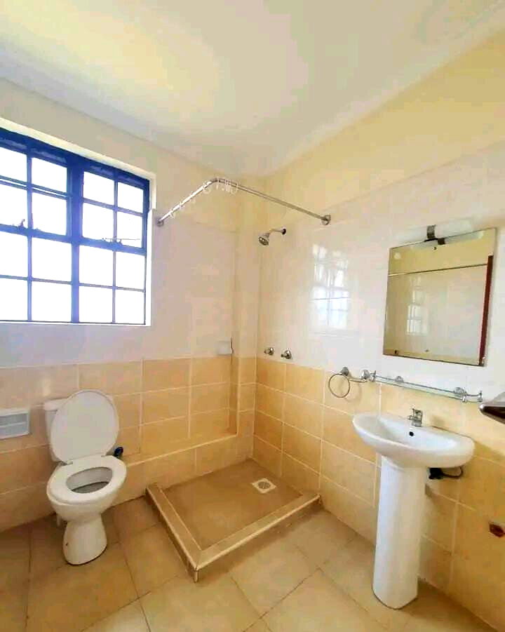 4-Ensuite Townhouse with Pool & Private Garden - Loresho