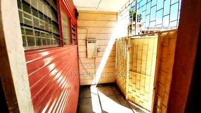 3bdrm Maisonette in Buruburu for sale - Image 6