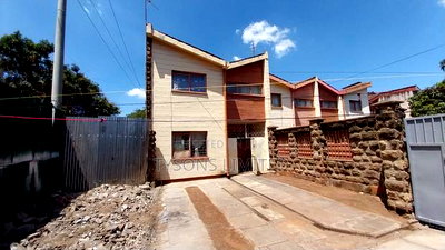 3bdrm Maisonette in Buruburu for sale - Image 1