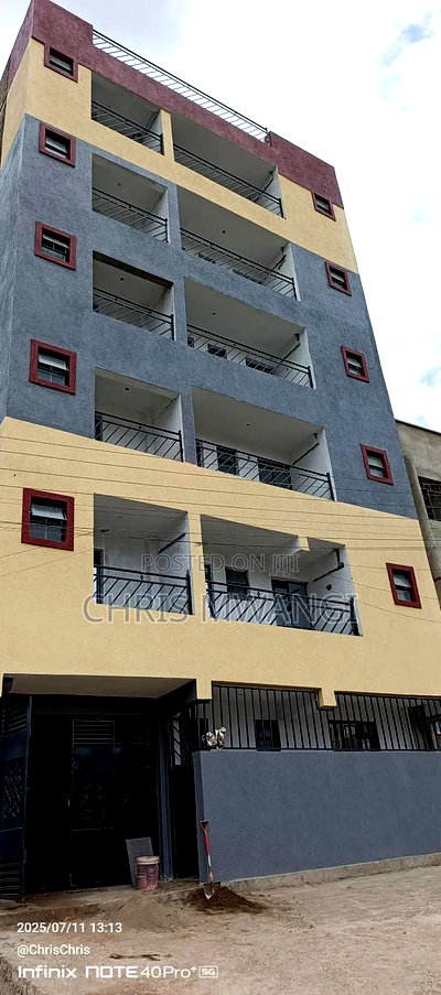 2bdrm Block of Flats in Kamakis Estate for sale - Image 1
