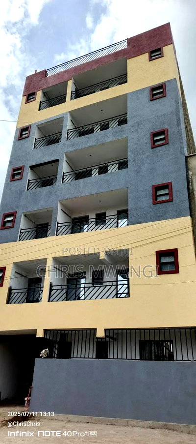 2bdrm Block of Flats in Kamakis Estate for sale - Image 5