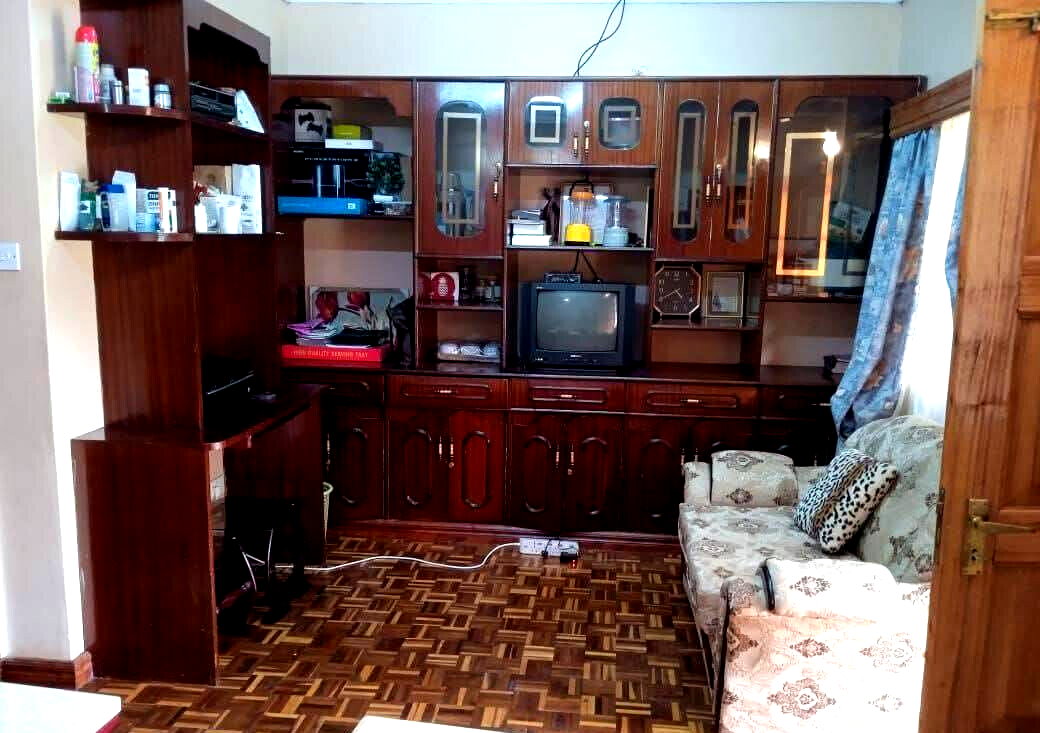 1 Acre 5BR Townhouse in Ngong