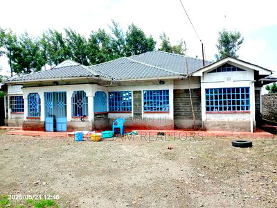 4bdrm Bungalow in Verovian, Menengai West for sale - Image 1