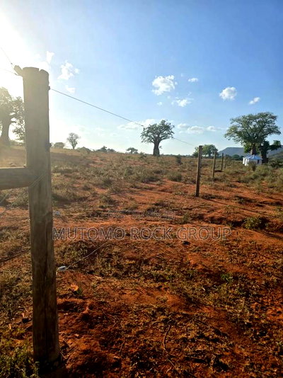 Prime 400 Acres for Sale - Touching Athi River, - Image 3