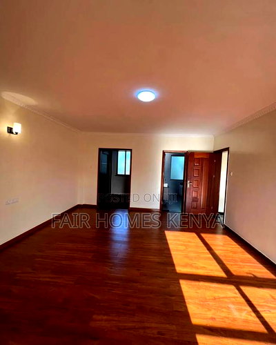 5bdrm Townhouse / Terrace in Chalbi Drive, Lavington for rent - Image 6