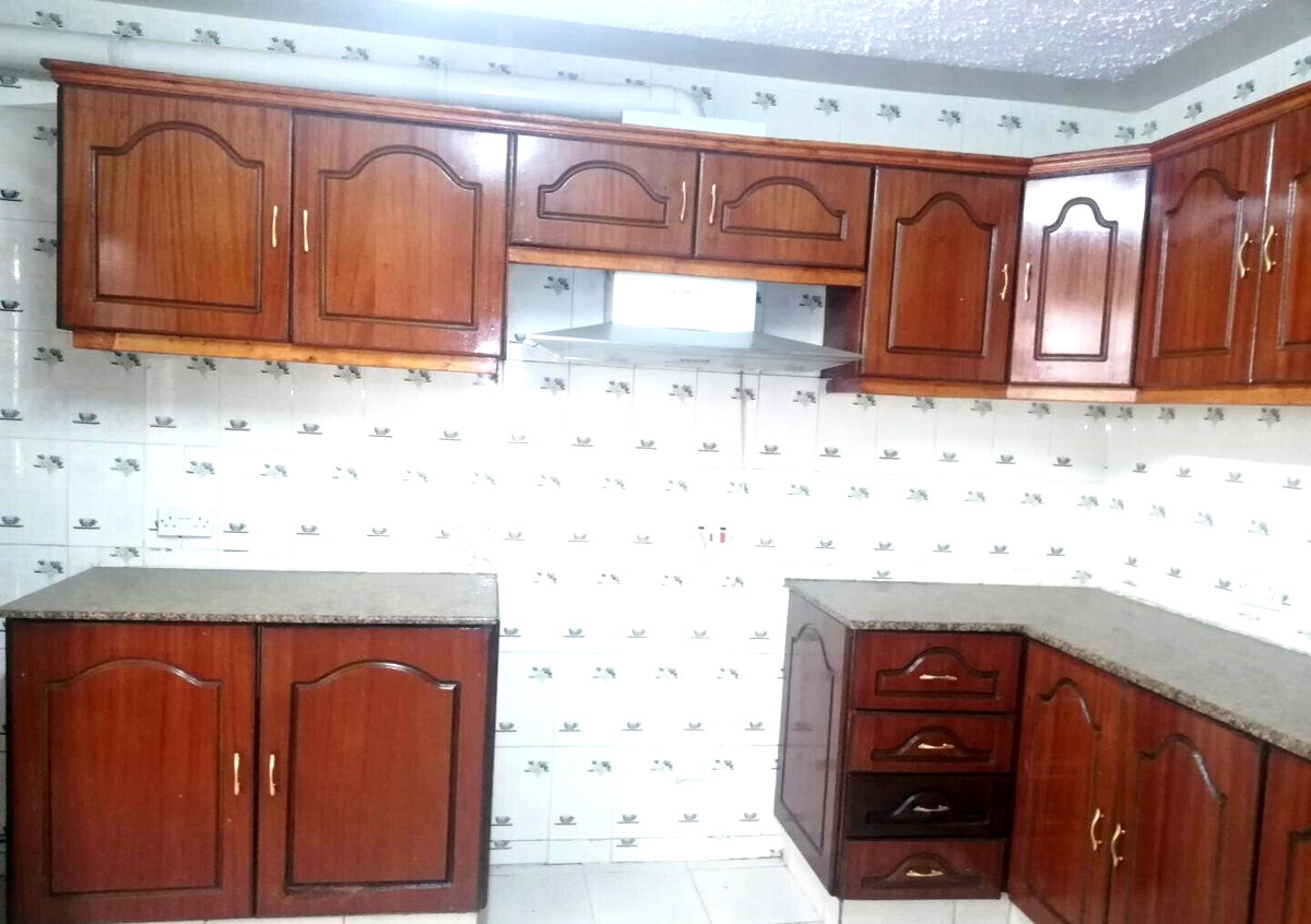 Timeless 5-Ensuite Townhouse with DSQ & Serene Lavington Setting