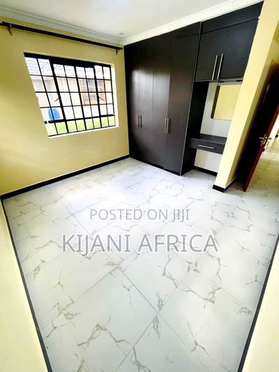 3bdrm Bungalow in Katani for sale - Image 10
