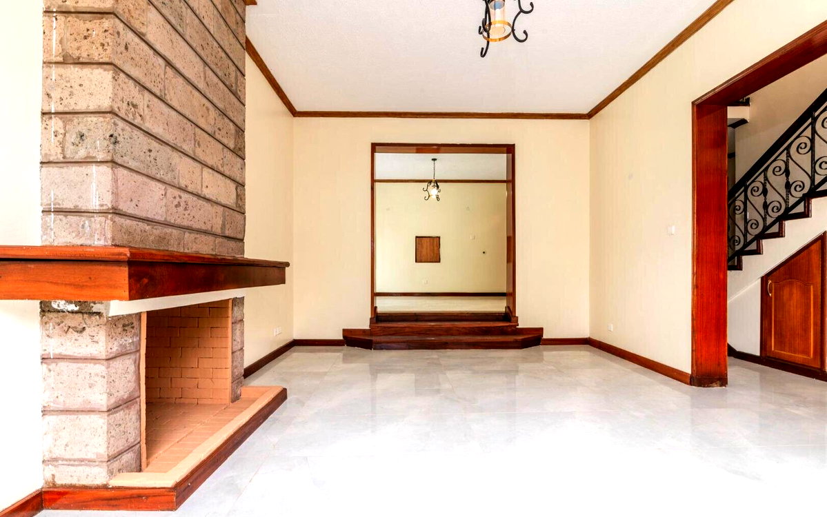 4BR Townhouse in Exclusive 12-Unit Compound - Spring Valley