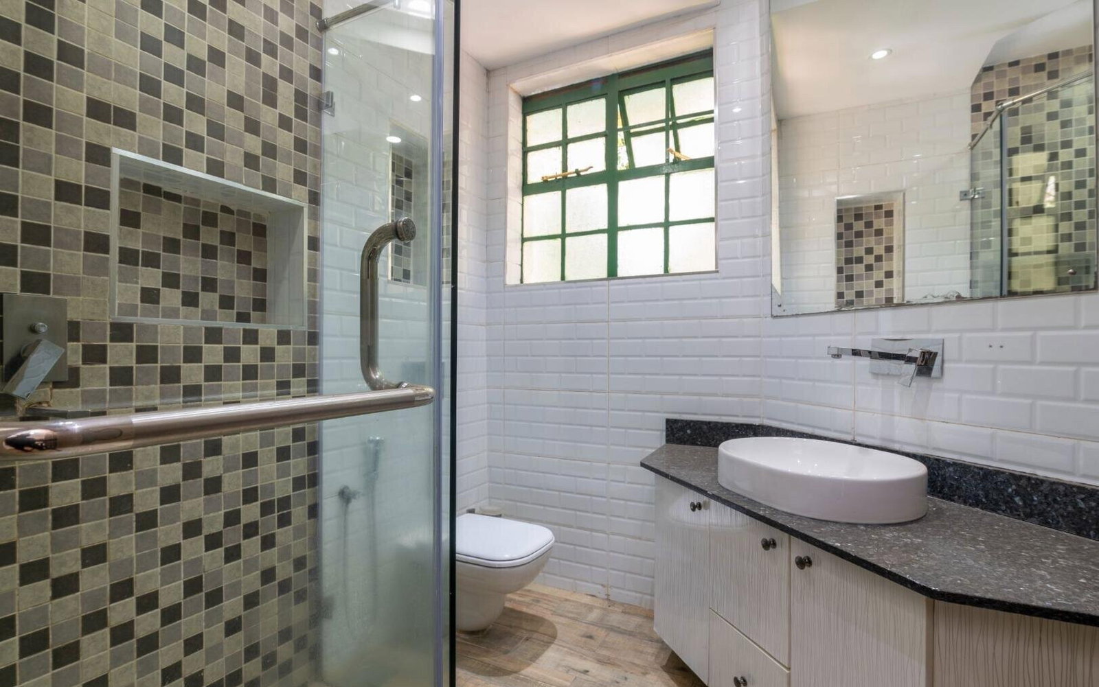 4BR Townhouse in Exclusive 12-Unit Compound - Spring Valley
