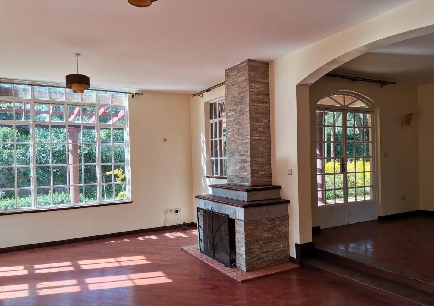 4-Ensuite Townhouse on Half-Acre in Gated Karen Community – KES 85M
