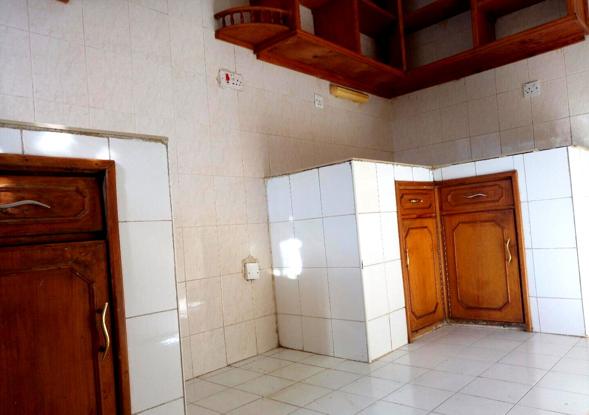 4BR Townhouse in a 16-Unit Gated Community - South C
