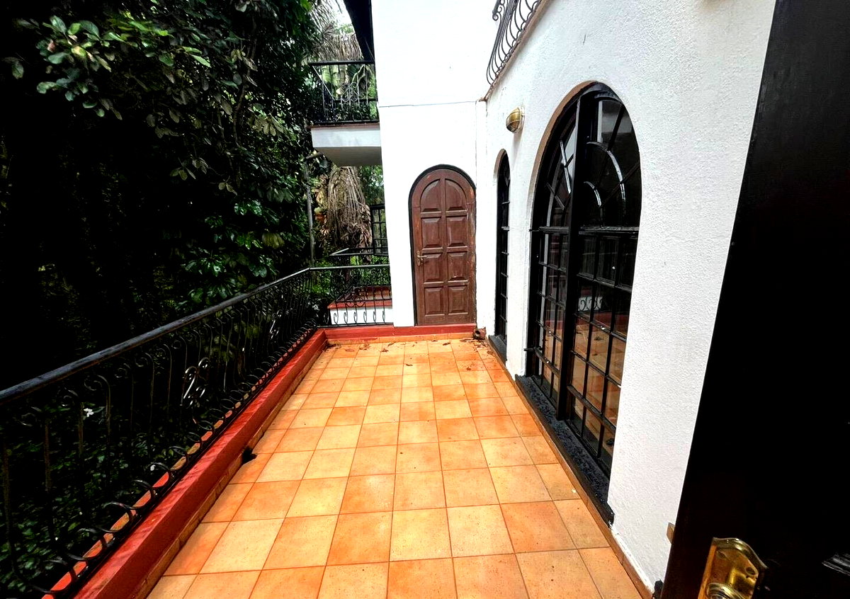 5BR Garden Home with Parking at KSh 350K