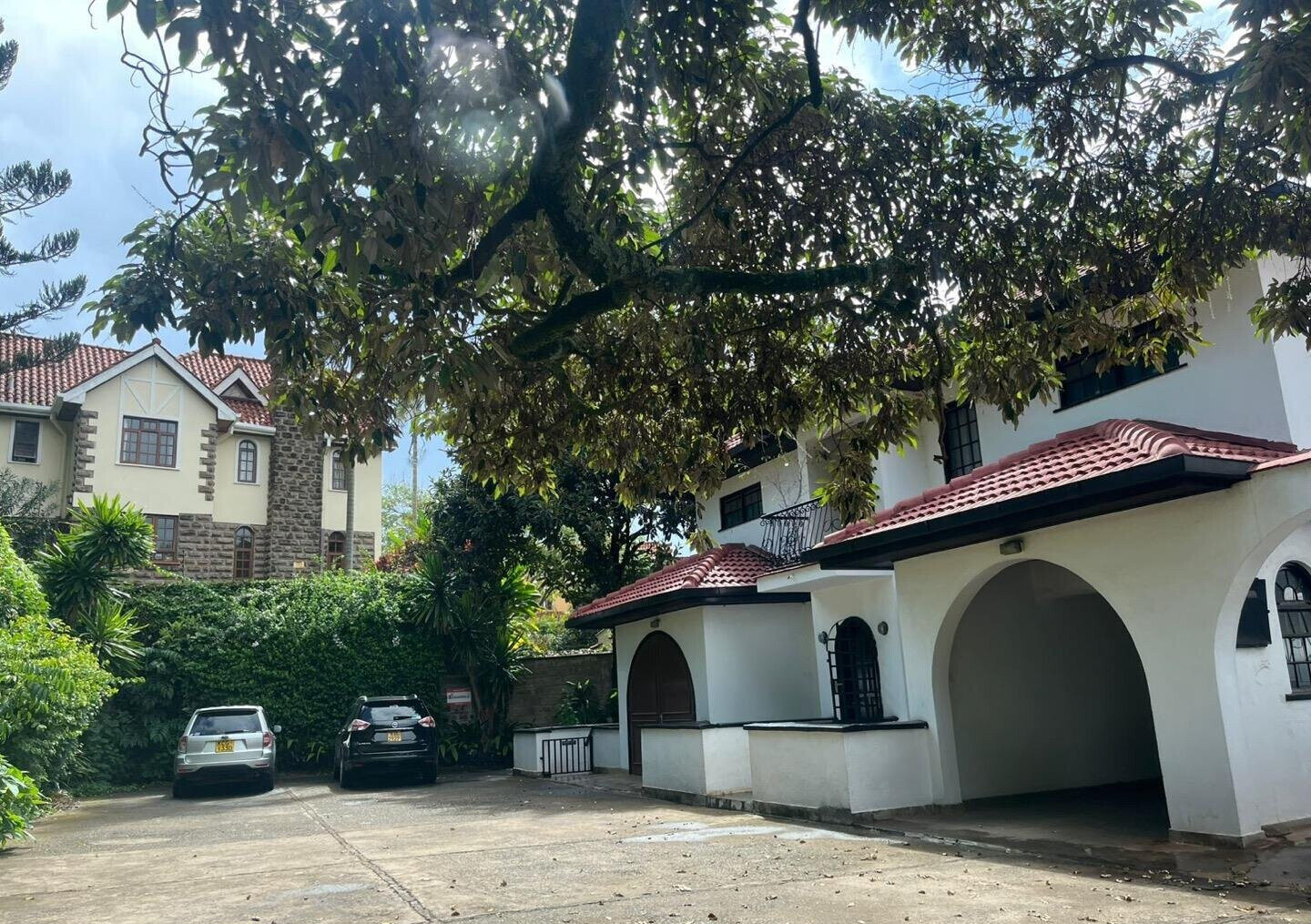 5BR Garden Home with Parking at KSh 350K