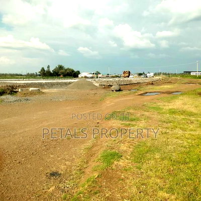 Prime Commercial 1 Acre on Tarmac Nakuru Salgaa Highway - Image 1