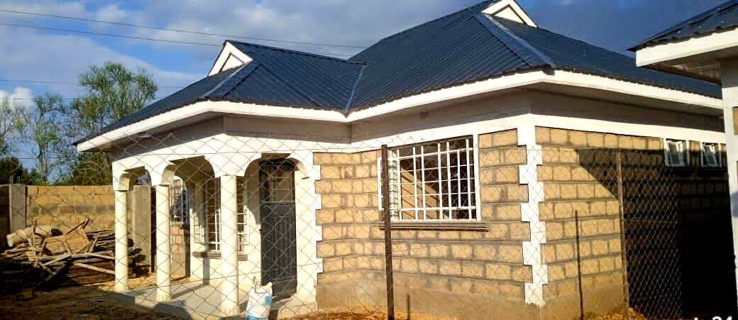 3BR All-Ensuite Townhouse with Private Garden - Kajiado CBD
