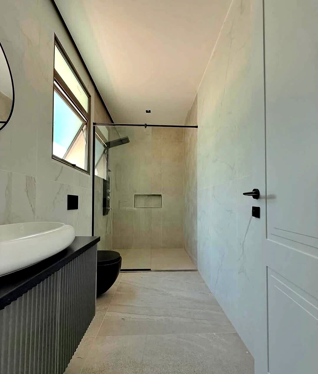 5-Ensuite Townhouse with Jacuzzi & Home Office - Lavington