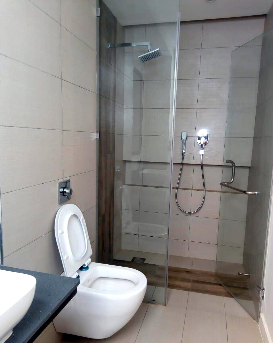 Spacious 4BR Townhouse with Backyard & Ample Parking - Lavington