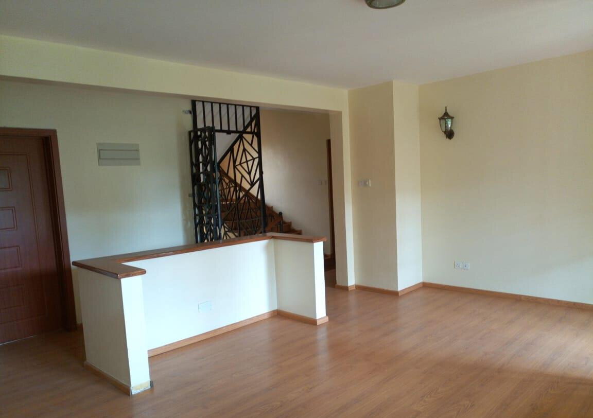 4BR Townhouse on Half-Acre with Garden & Open Kitchen - Runda Mumwe