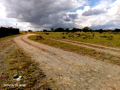 1 Acre Land for Sale in Kitengela - Image 2