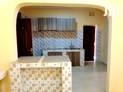 3 Bedroom All Ensuite House With SQ in Ngata. - Image 5