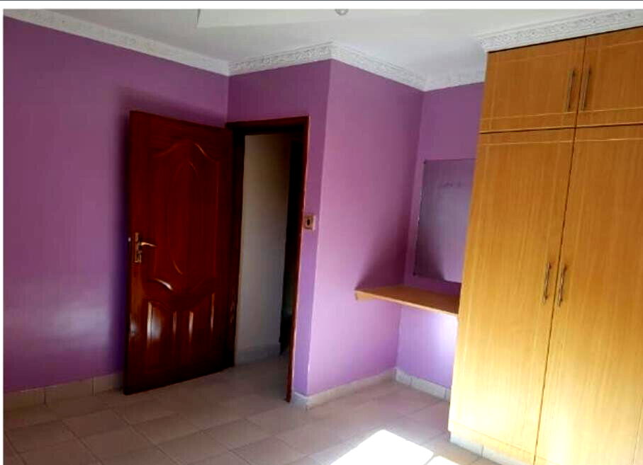7-Bedroom Maisonette with DSQ & Garden – Langata Near Park
