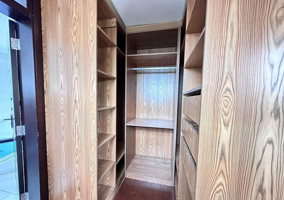 5-Ensuite Townhouse with DSQ & Private Garden - Lavington Gated Community