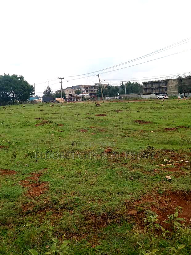 1/4 Plot Annex Ideal for Commercial Purpose