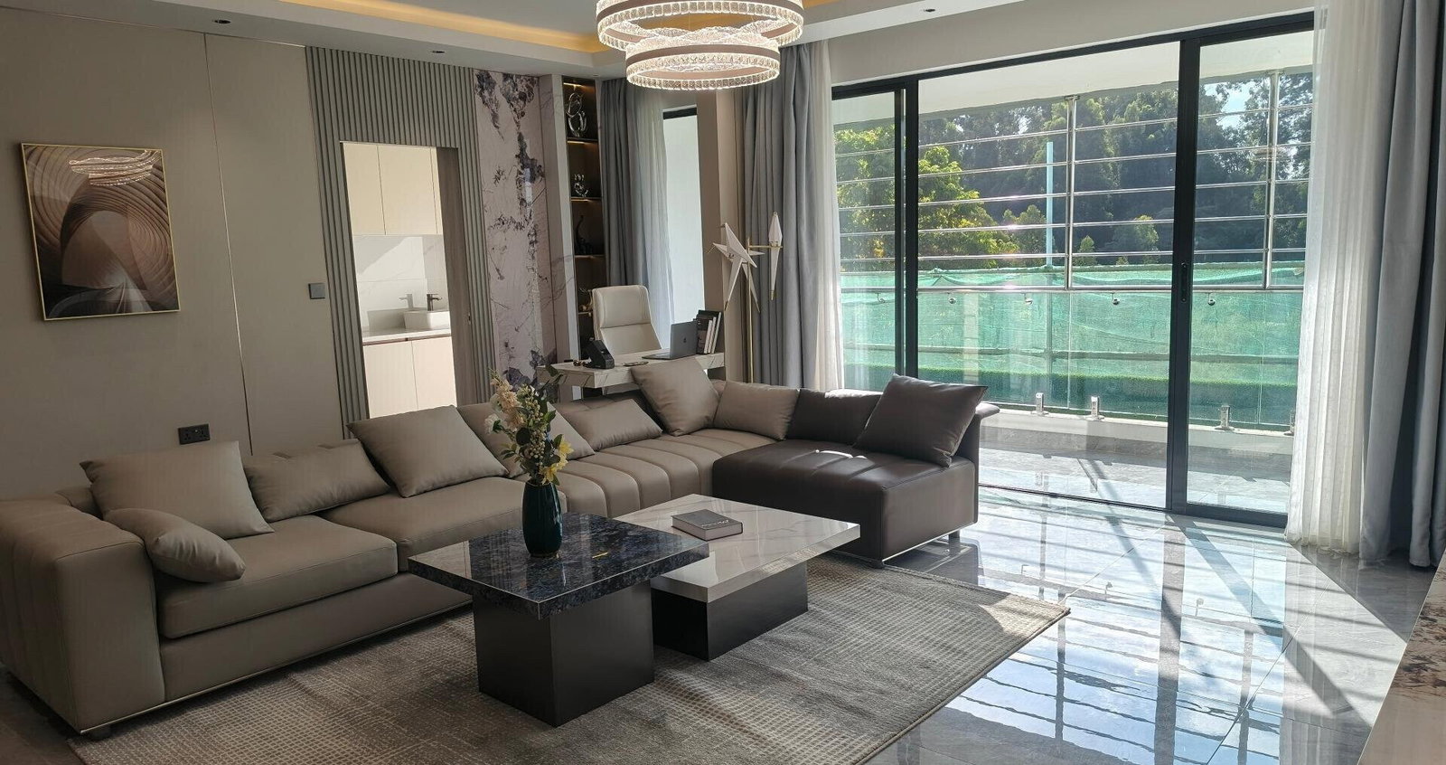 1BR En-Suite with Pool, Gym & Generator - Kilimani