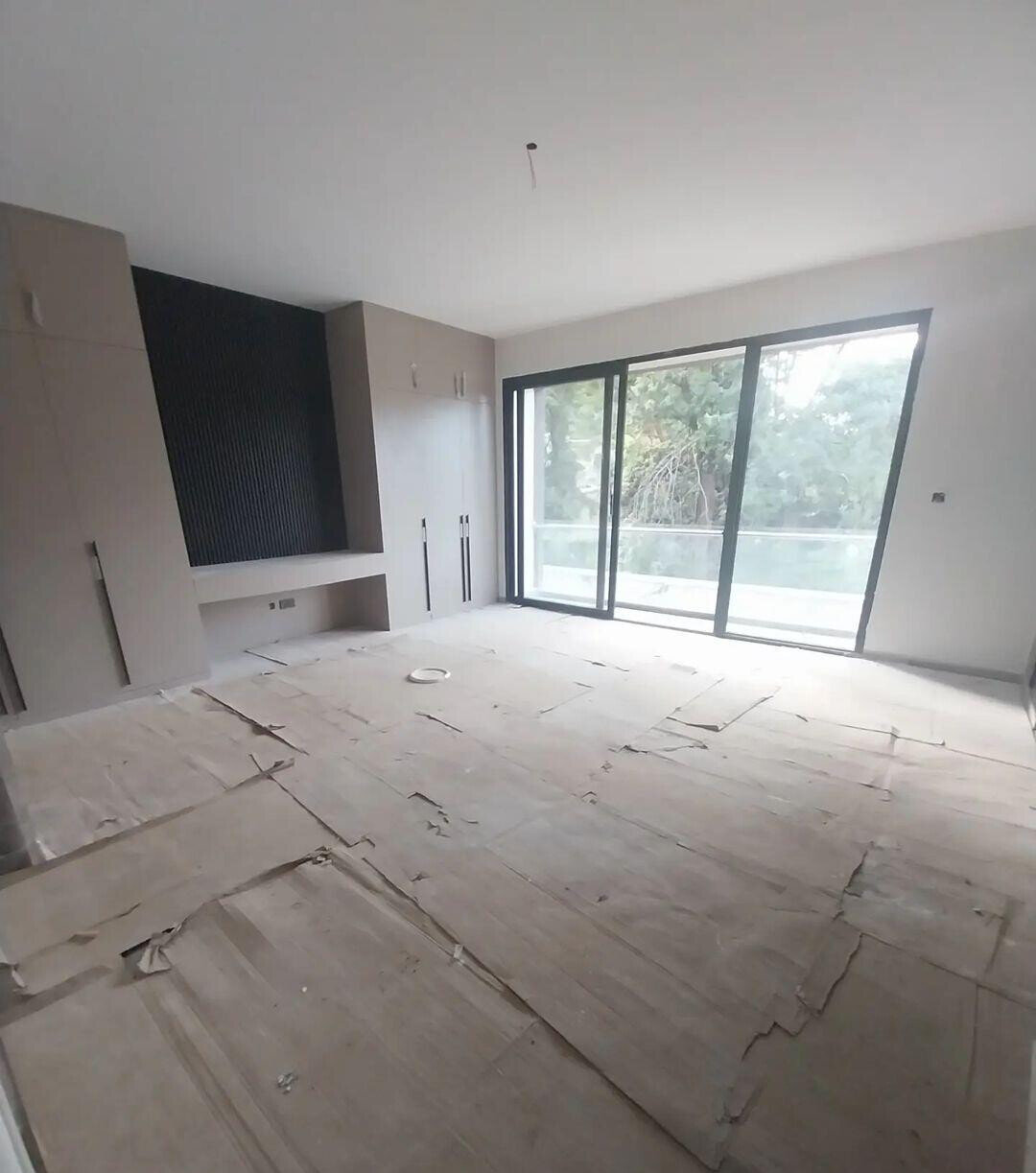 4-Bed Townhouse with Open-Plan Living - Lavington