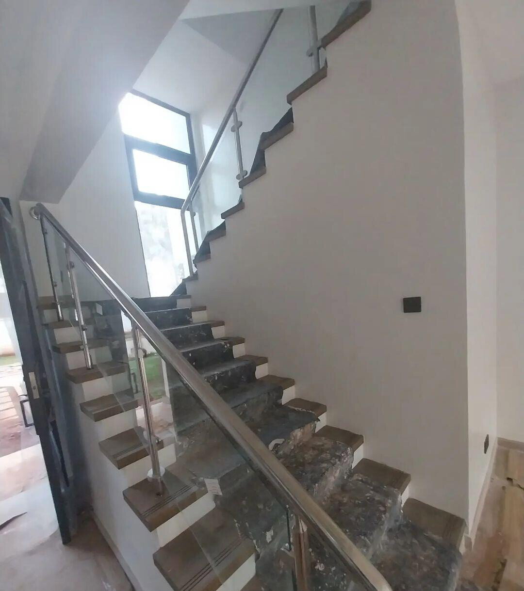 4-Bed Townhouse with Open-Plan Living - Lavington