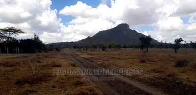 Lukenya:2 Acres for Sale - Image 2