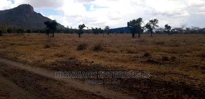 Lukenya:2 Acres for Sale - Image 4