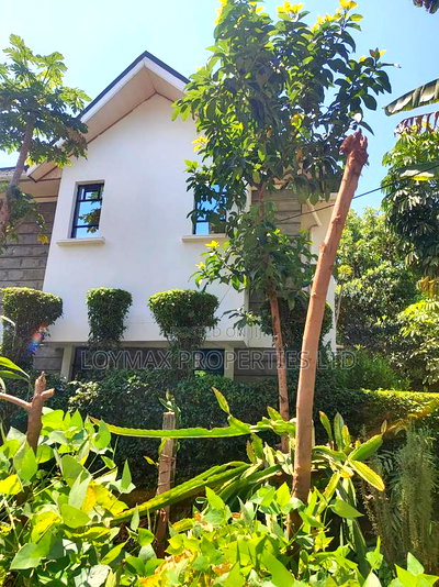 3bdrm Maisonette in Clay City Estate for sale - Image 2