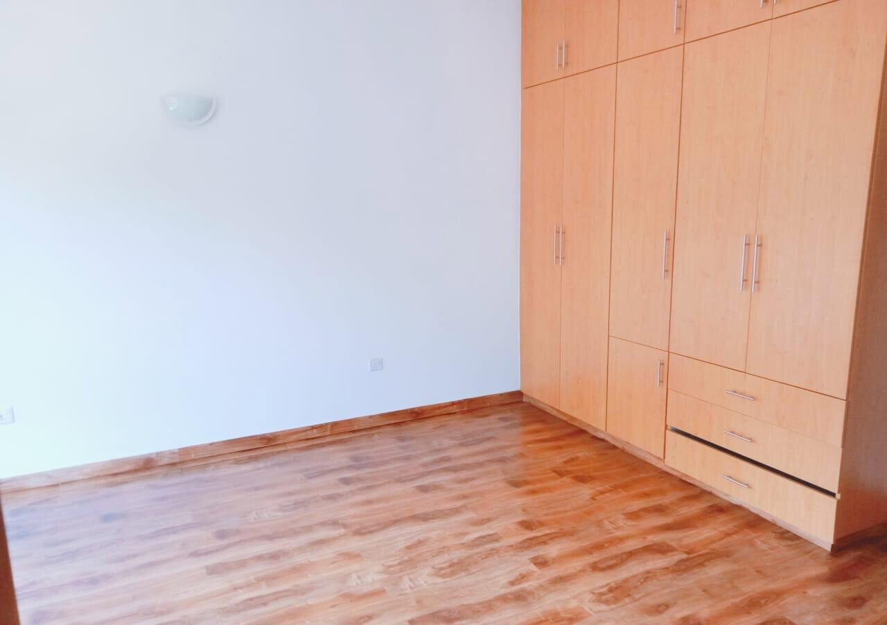 2BR Fully-Fitted Apartment with Generator & Lift - Westlands