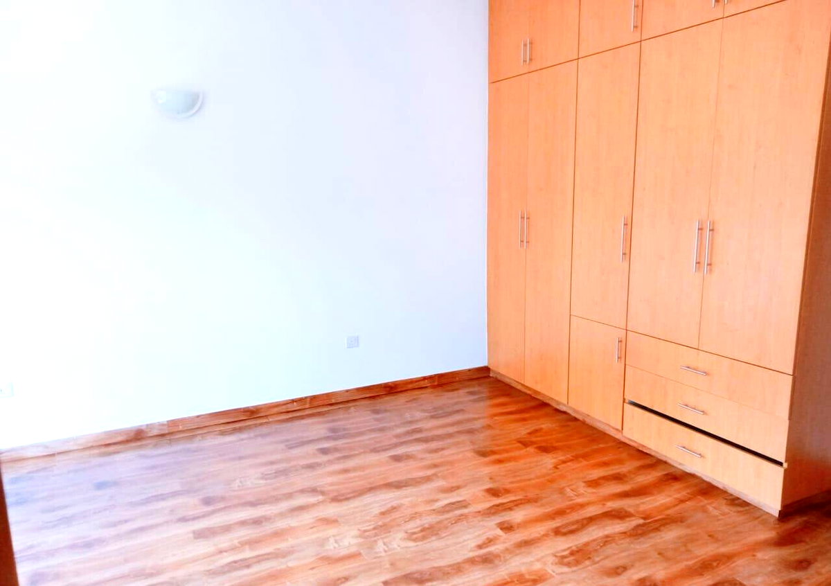 2BR Fully-Fitted Apartment with Generator & Lift - Westlands