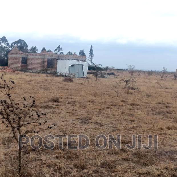Plots on Offer in Kamulu