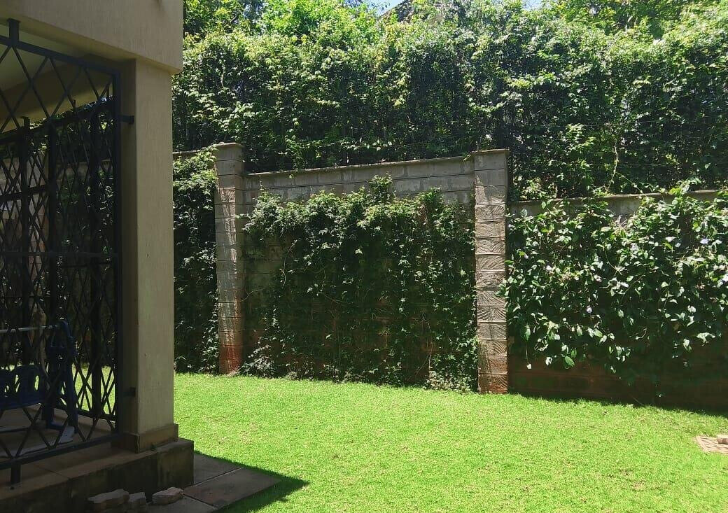 5-Ensuite Townhouse with Sunken Living Room - Westlands