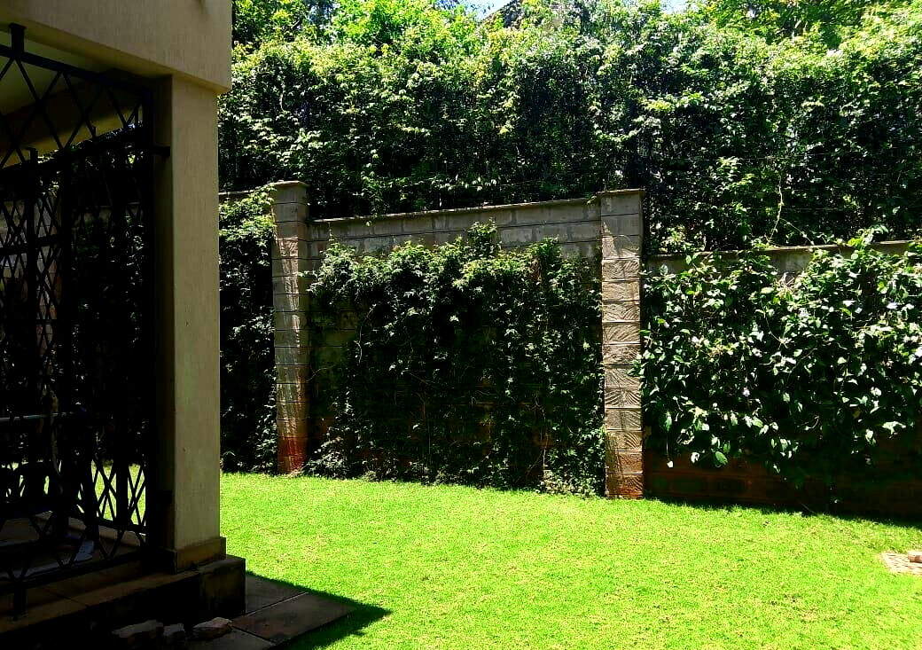 5-Ensuite Townhouse with Sunken Living Room - Westlands