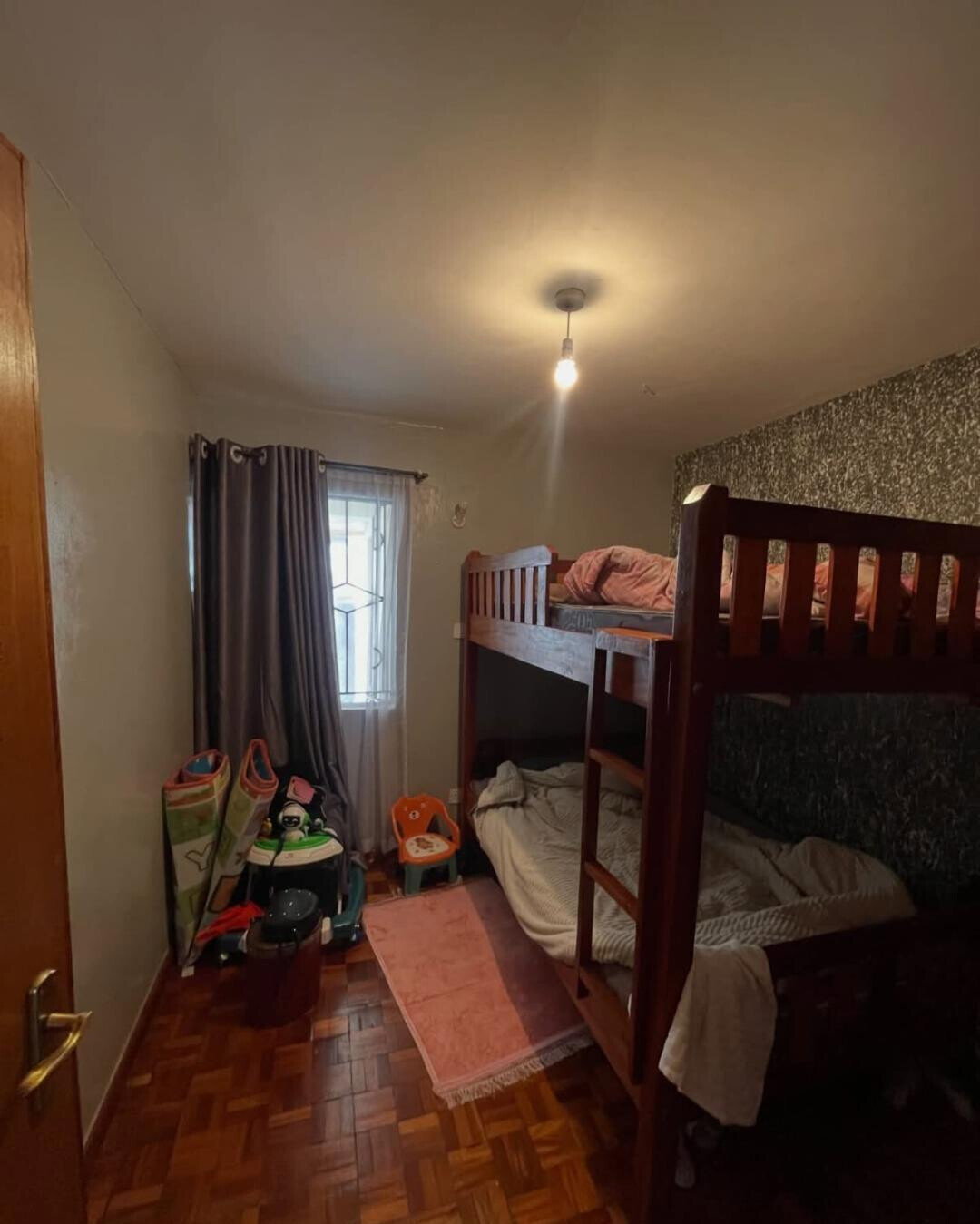 4BR Townhouse with DSQ & Closed Kitchen - Lavington Gated
