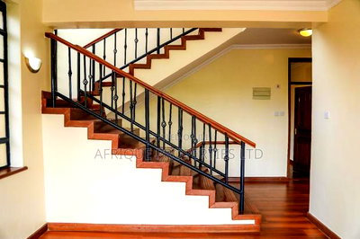 4bdrm Mansion in Redhill, Ruaka for sale - Image 4